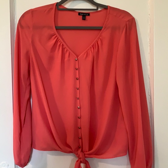 Pink top - Picture 1 of 4